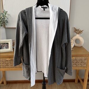 Eileen Fisher Two-Tone Gray/White Cardigan Size M
